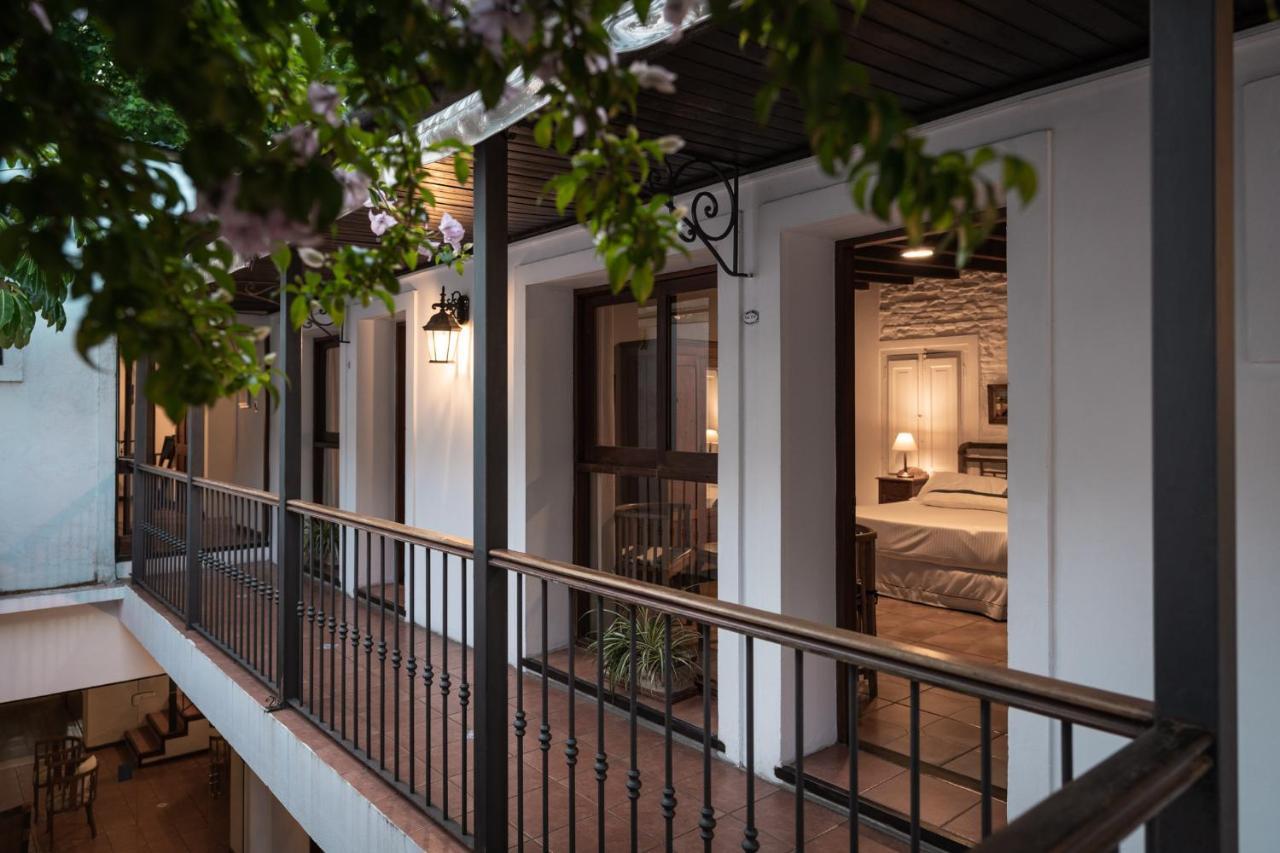 Posada Manuel Lobo Colonia del Sacramento Exterior photo