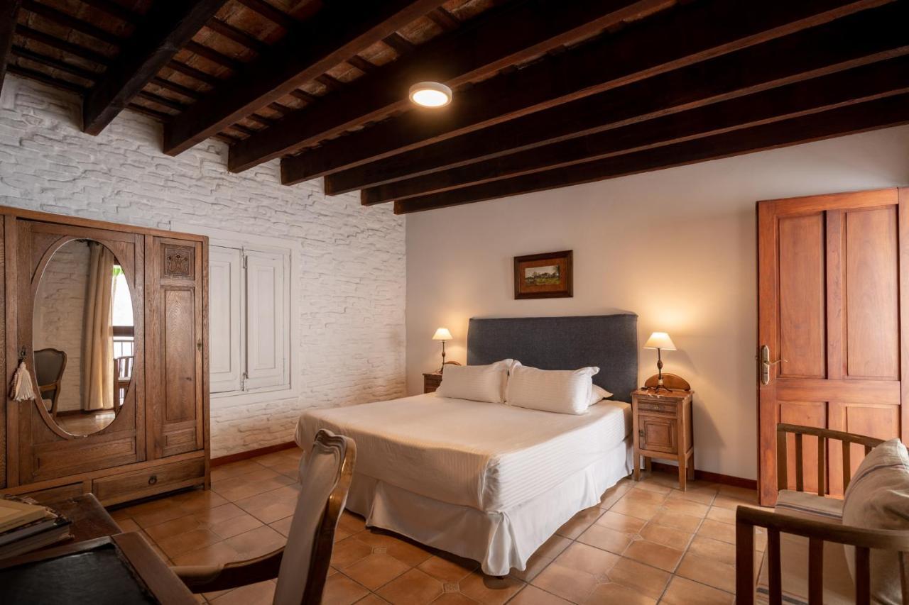 Posada Manuel Lobo Colonia del Sacramento Exterior photo